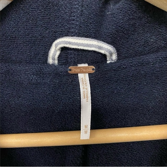 Free People Double Weave Denim Jacket Hooded Distressed Grunge Streetwear Sz M - Picture 3 of 7